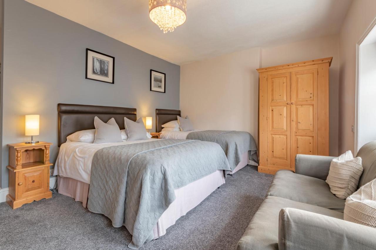 The Wilton Hotel Llandudno Bagian luar foto