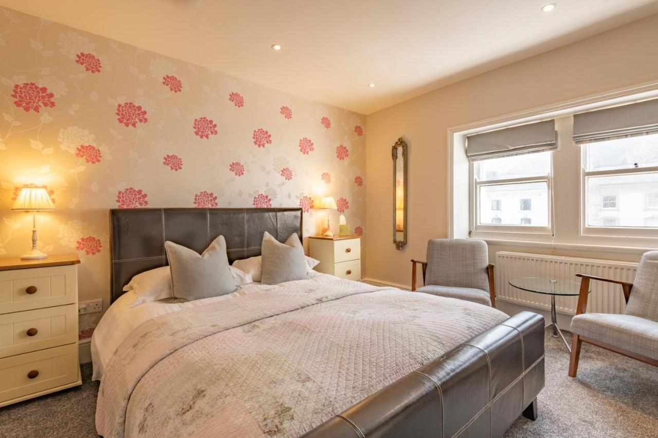 The Wilton Hotel Llandudno Bagian luar foto