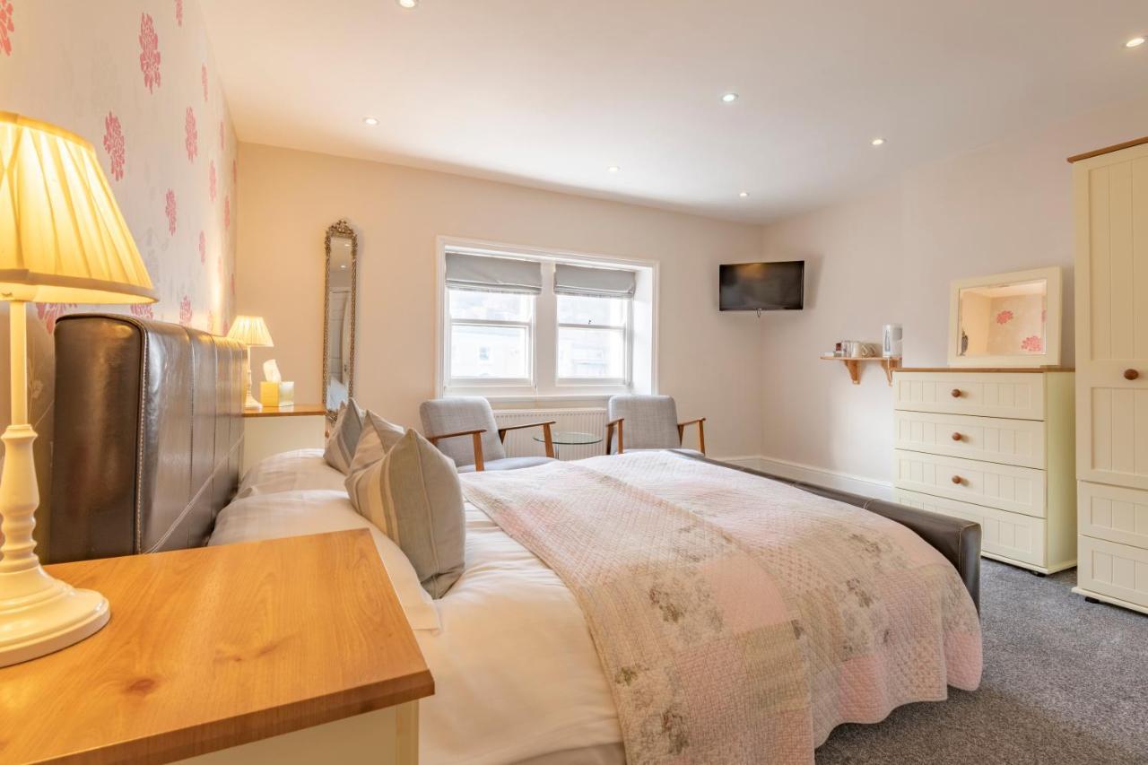 The Wilton Hotel Llandudno Bagian luar foto